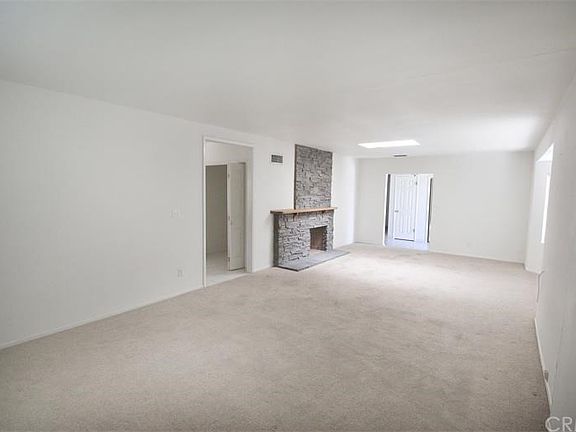5th image of 3368 S Hacienda Blvd
