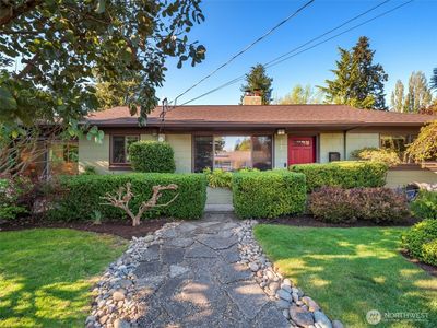 1734 NE 136th Street, Seattle, WA, 98125
