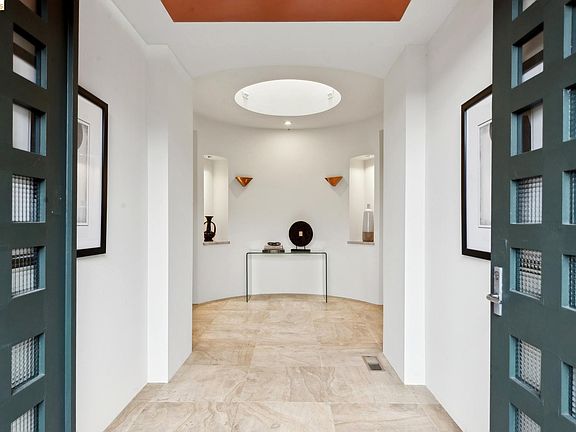 4th image of 5 Woodside Way