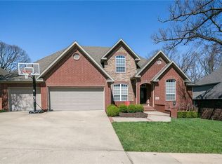 4003 NE Kensington Ave, Bentonville, AR 72712