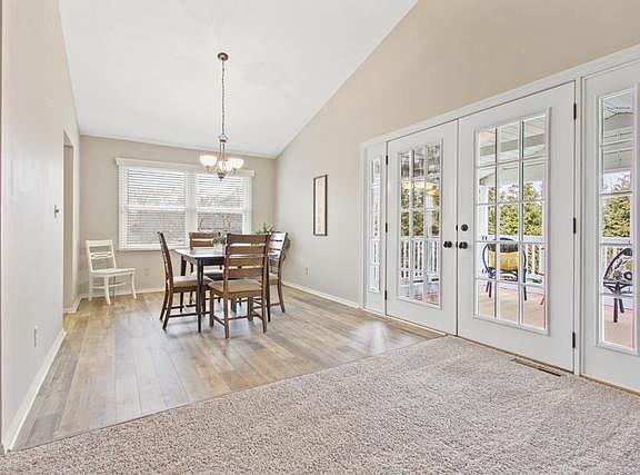 4th image of 2914 Coventry Ct
