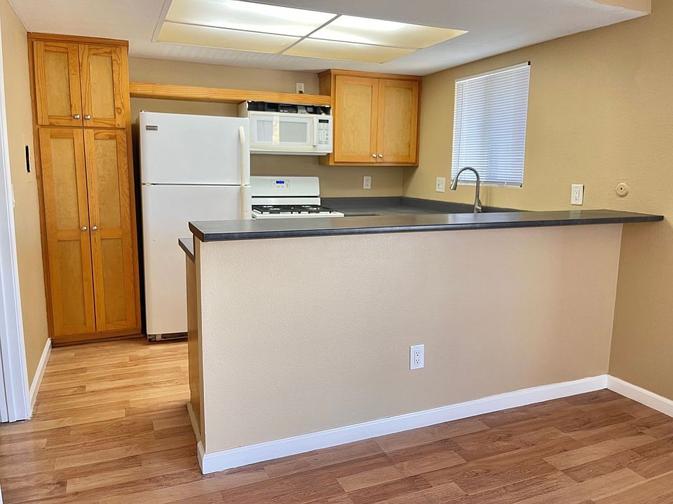 1st image of 5748 Tilton Ave