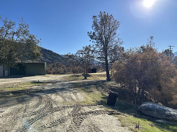 5th image of 122 Canyon View Rd