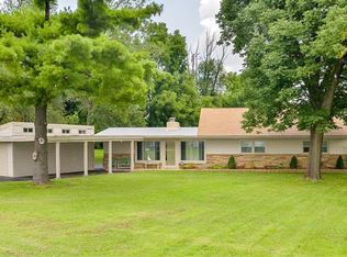 12125 Old Saint Charles Rd, Bridgeton, MO 63044