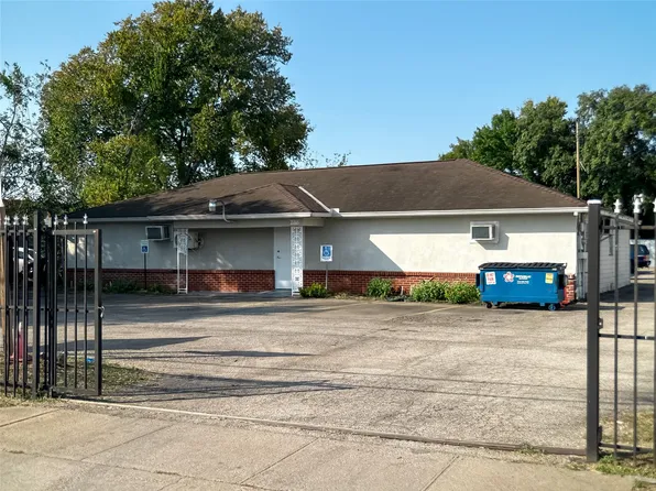 6122 Jessamine St, Houston, TX 77081