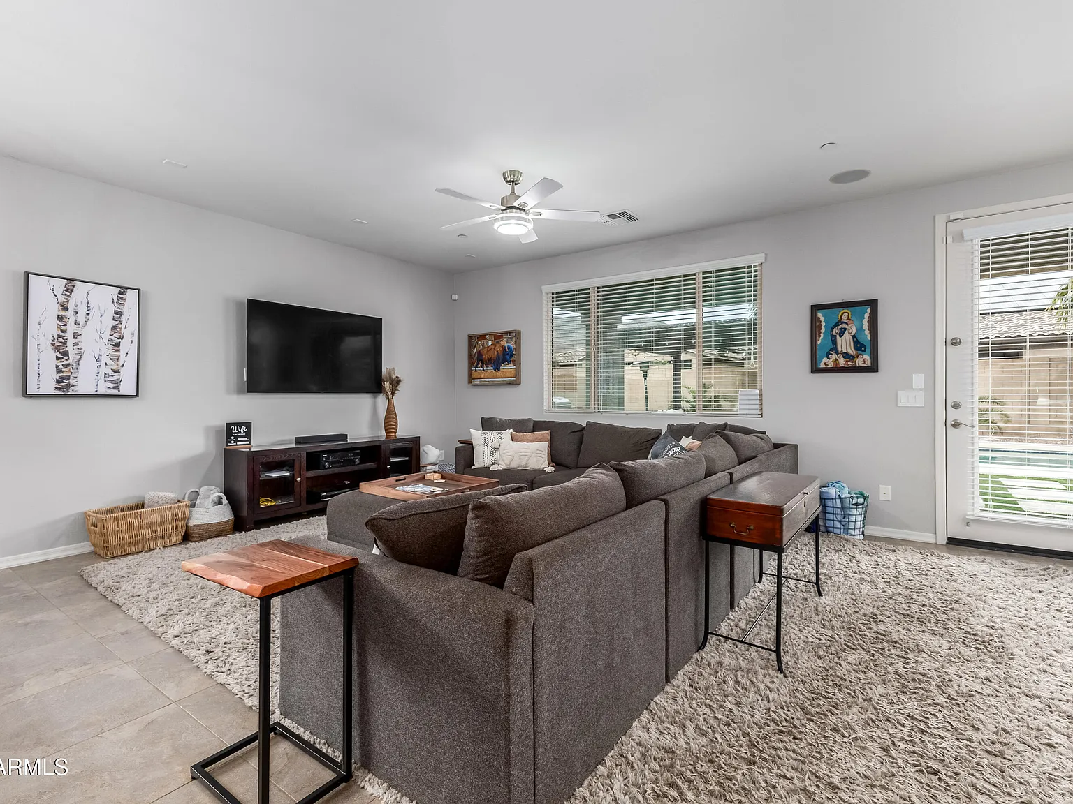 4 bed, 3.0 bath, 2808 sqft, $3,500 — Photo 3