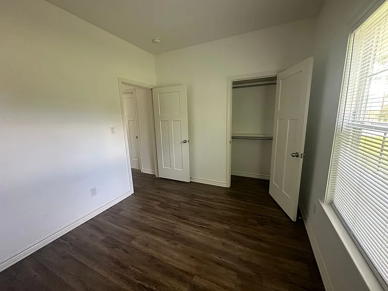 205 Gordon St — Photo 14