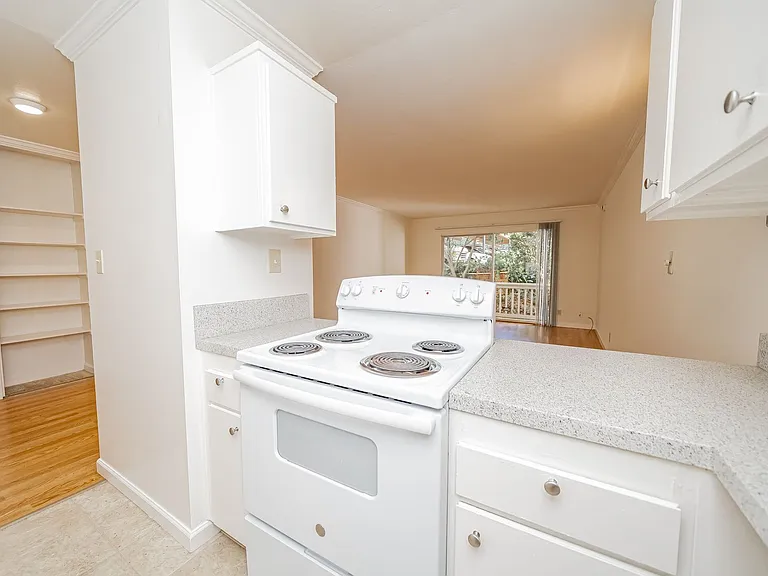 4230 San Pablo Dam Rd. — Photo 6