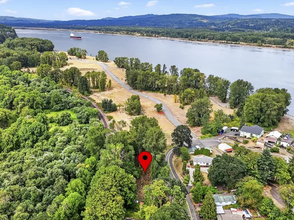 Blakely St, Rainier, OR 97048