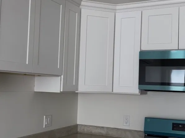 1491 Dinsmore St #A, Simi Valley, CA 93065
