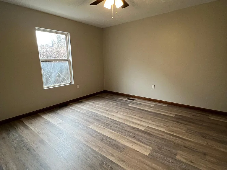 725 Chestnut St #2 — Photo 6