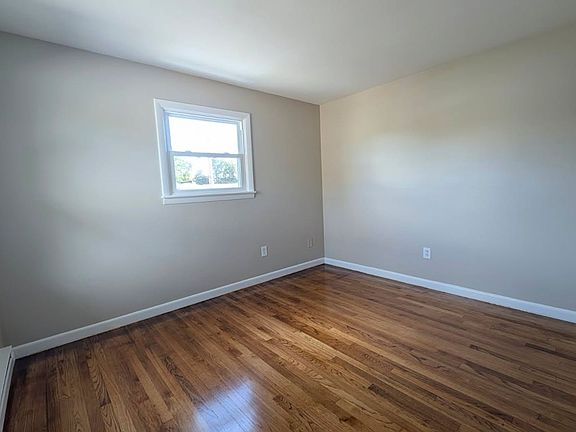 5th image of 43 Motyka St #6