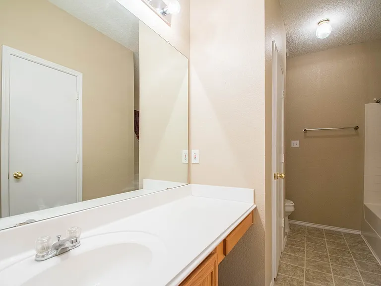 6316 Downeast Dr — Photo 16