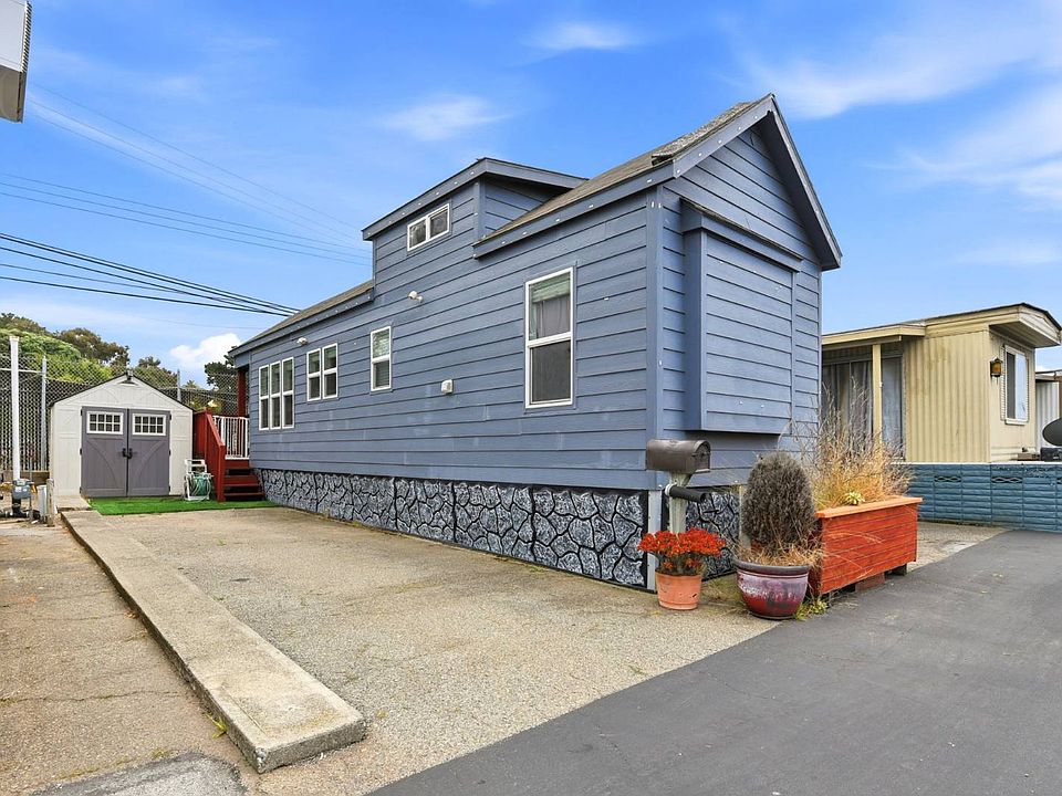 1st image of 1700 El Camino Real Space 21-37
