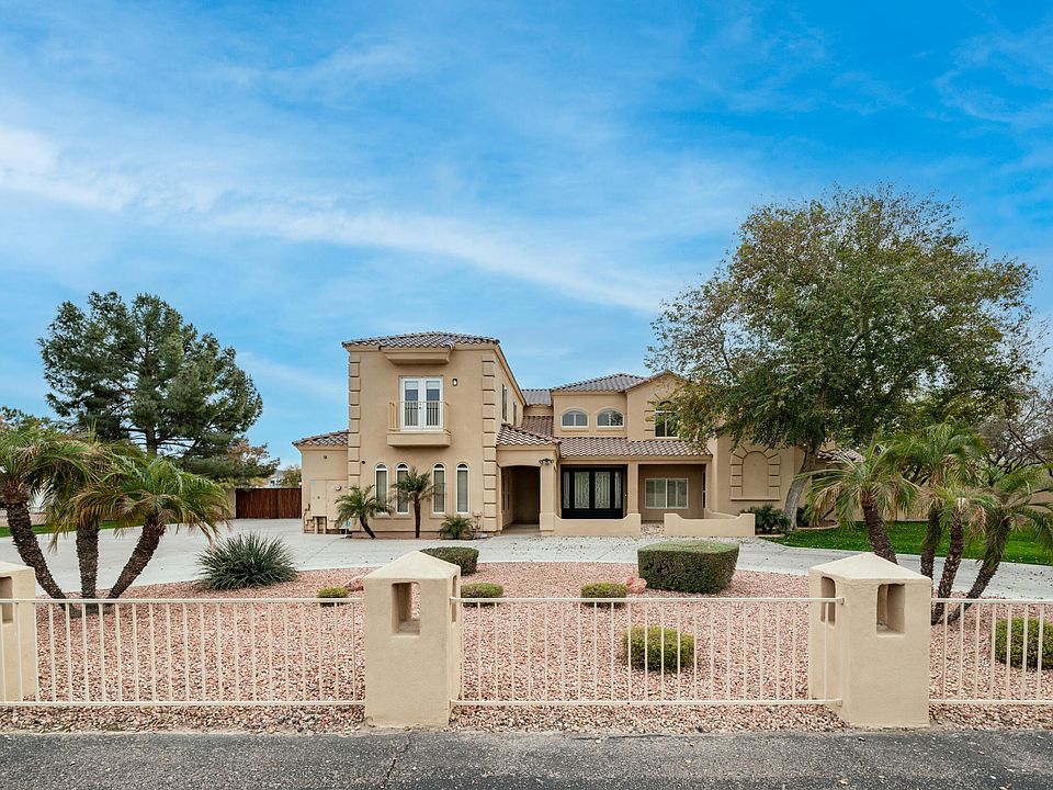 1st image of 5225 W DESERT Drive