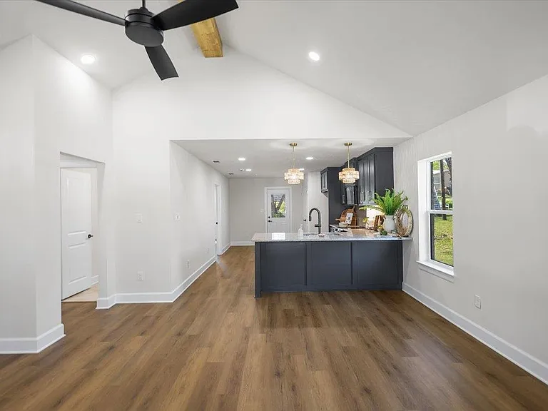 405 S Short St — Photo 6