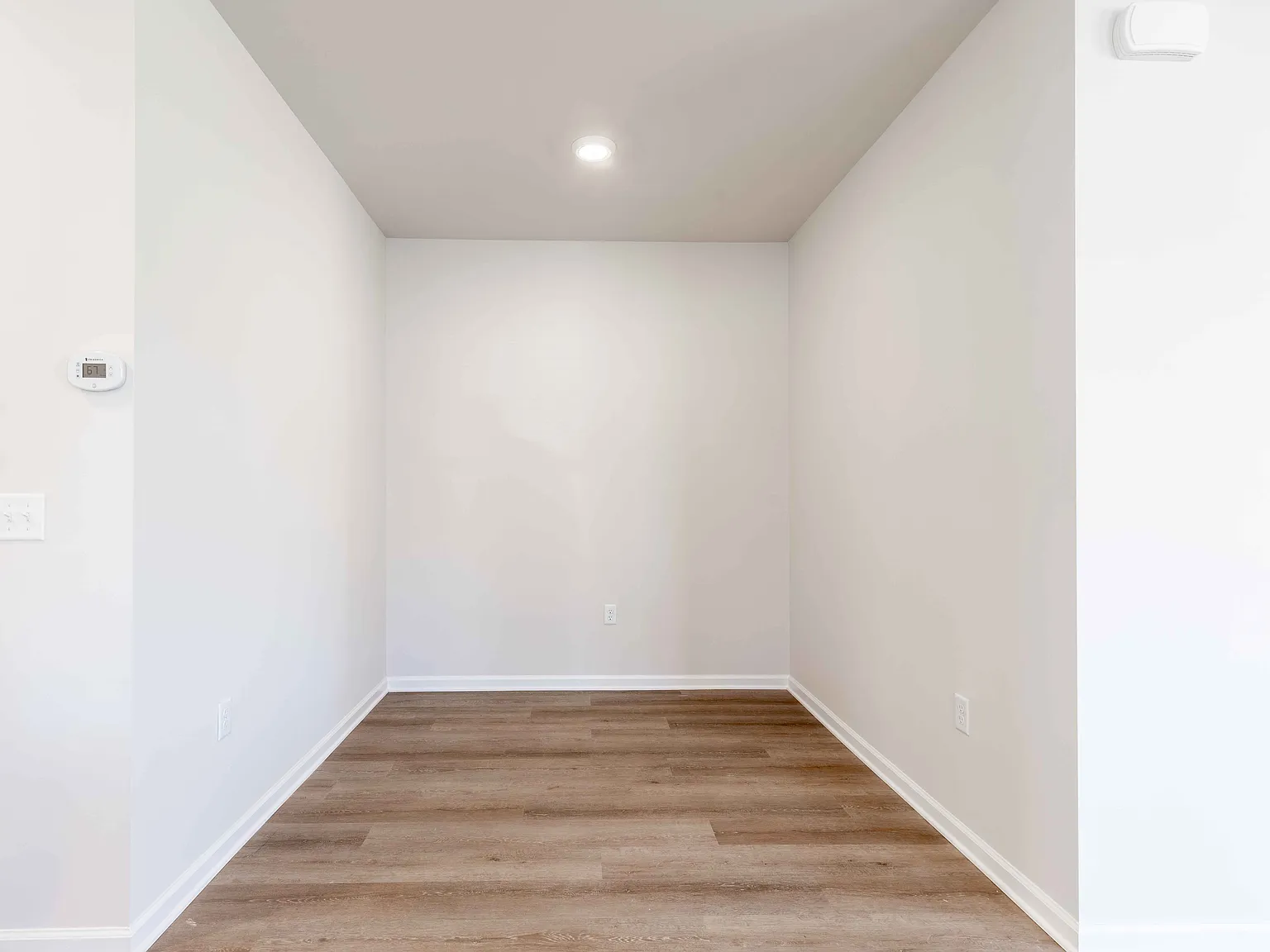 2 bed, 1258 sqft, $2,095 — Photo 2