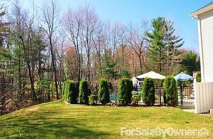 4th image of 25 Siena Dr