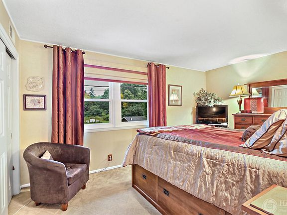 2515 136th Ave, Kenosha, WI3