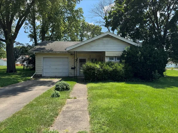 201 E Elm St, Chatsworth, IL 60921