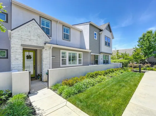 3074 Goldenvue Walk, Sacramento, CA 95833