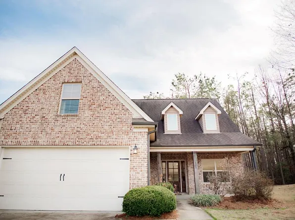 121 Lakes Dr S, Oxford, MS 38655