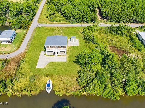 4th image of 10010 Bayou View Dr E #2-4
