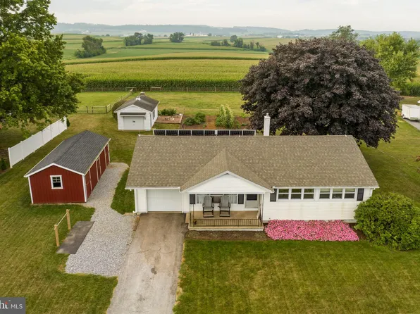 5742 Old Philadelphia Pike, Gap, PA 17527