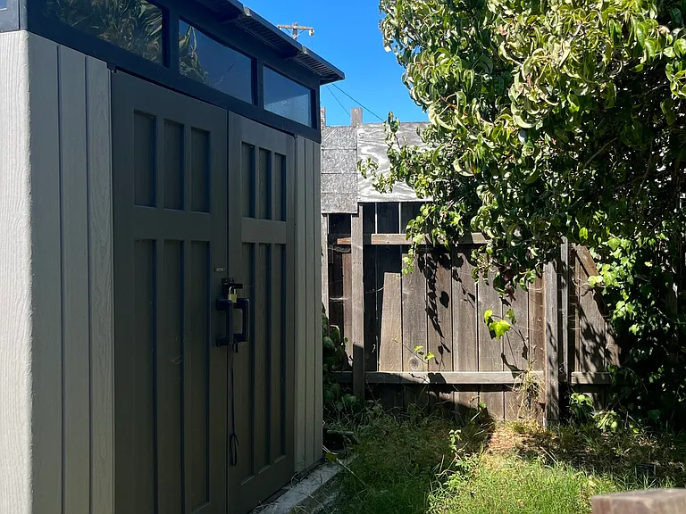 453 Ashton Ave — Photo 26