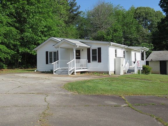 4th image of 8664 Highway 166