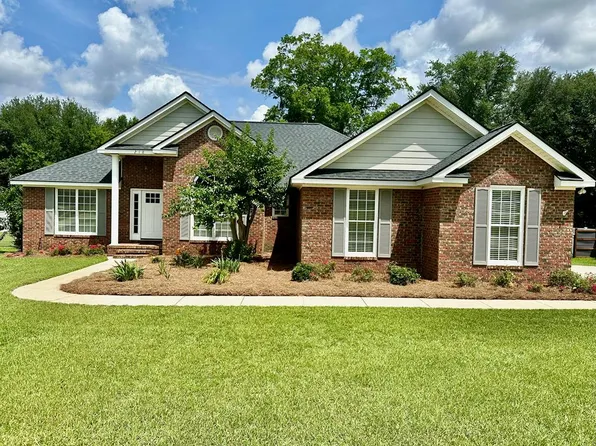 218 Mayfield Dr, Leesburg, GA 31763