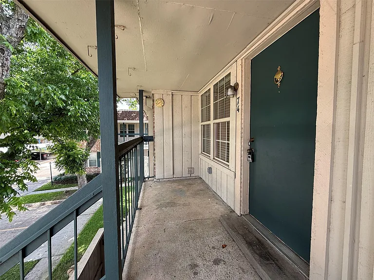 845 Augusta Dr #74 — Photo 1