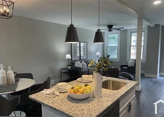 3617 W Garrison Ave — Photo 5