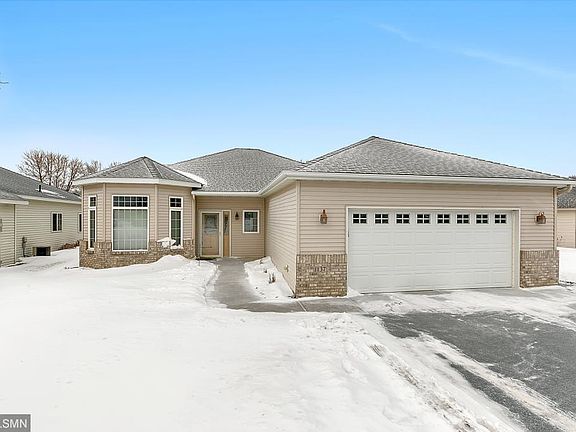 2nd image of 1137 Willow Pond Dr