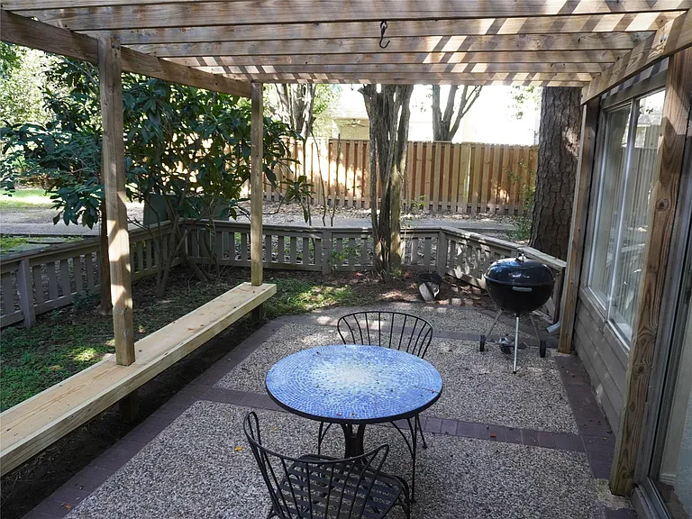 31 N Lakeridge Cir — Photo 20