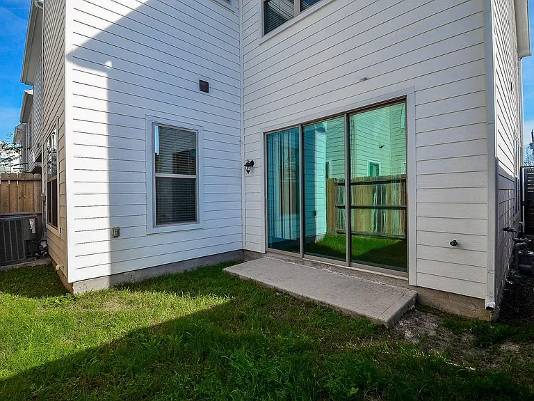 1103 Fuschia Rd — Photo 14
