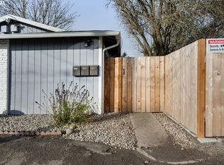 9911 SE Woodstock Ct #9911, Portland, OR