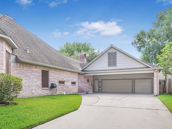 3rd image of 6006 Rapid Creek Ct