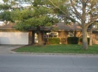 3338 S Jefferson Ave, Springfield, MO 65807
