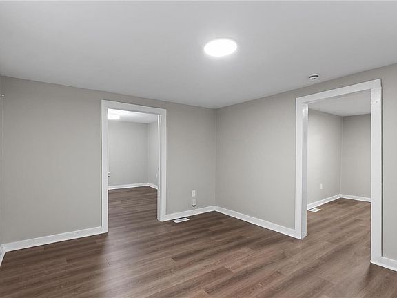 3rd image of 2235 Huntington Ave
