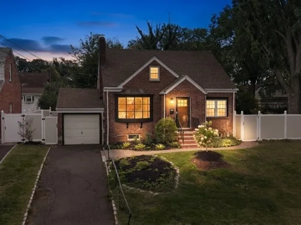 303 Huntington Rd, Union Twp., NJ 07083