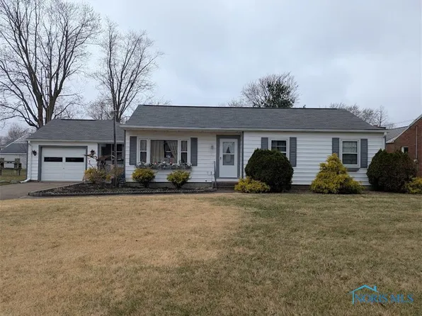 1115 Highland Ave, Napoleon, OH 43545