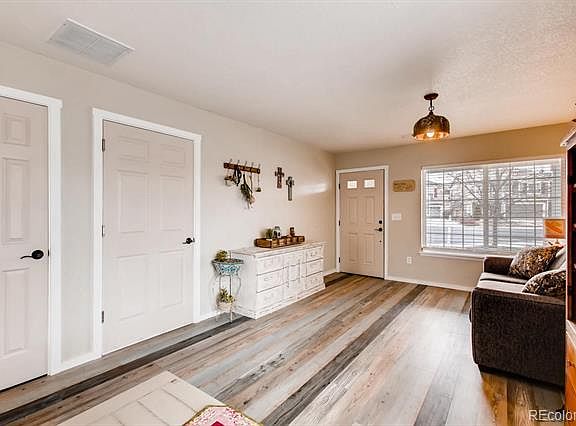 4th image of 3857 Alcazar Dr
