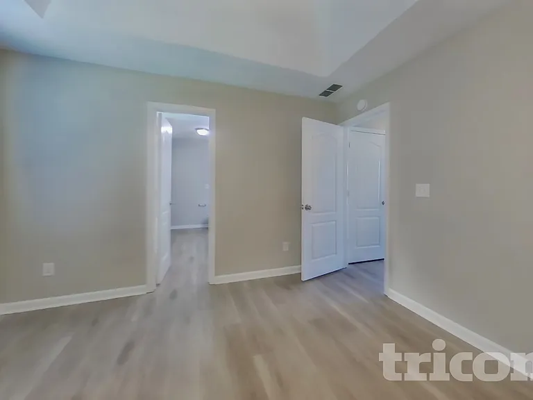 251 Indian Lake Trl — Photo 8