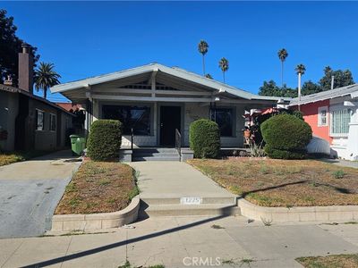 1225 W 52nd St, Los Angeles, CA, 90037