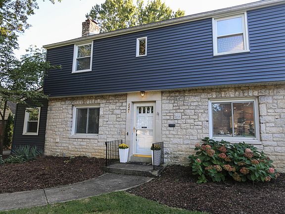 3rd image of 2441 Berwick Blvd