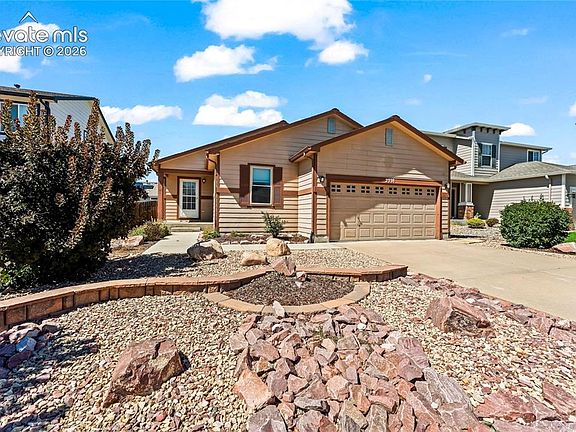 2nd image of 2338 Jeanette Way