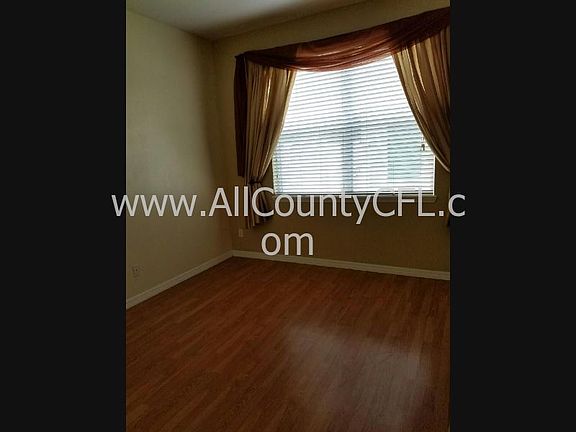 4th image of 13224 Silver Strand Falls Dr