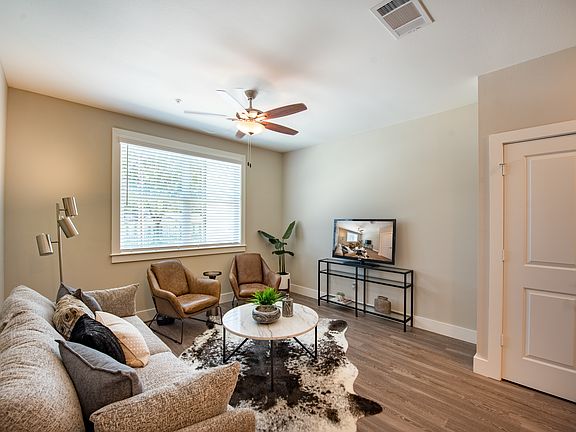 5th image of 1720 Crestdale Dr #1306-O