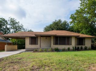 1416 Cove Dr, Dallas, TX 75216